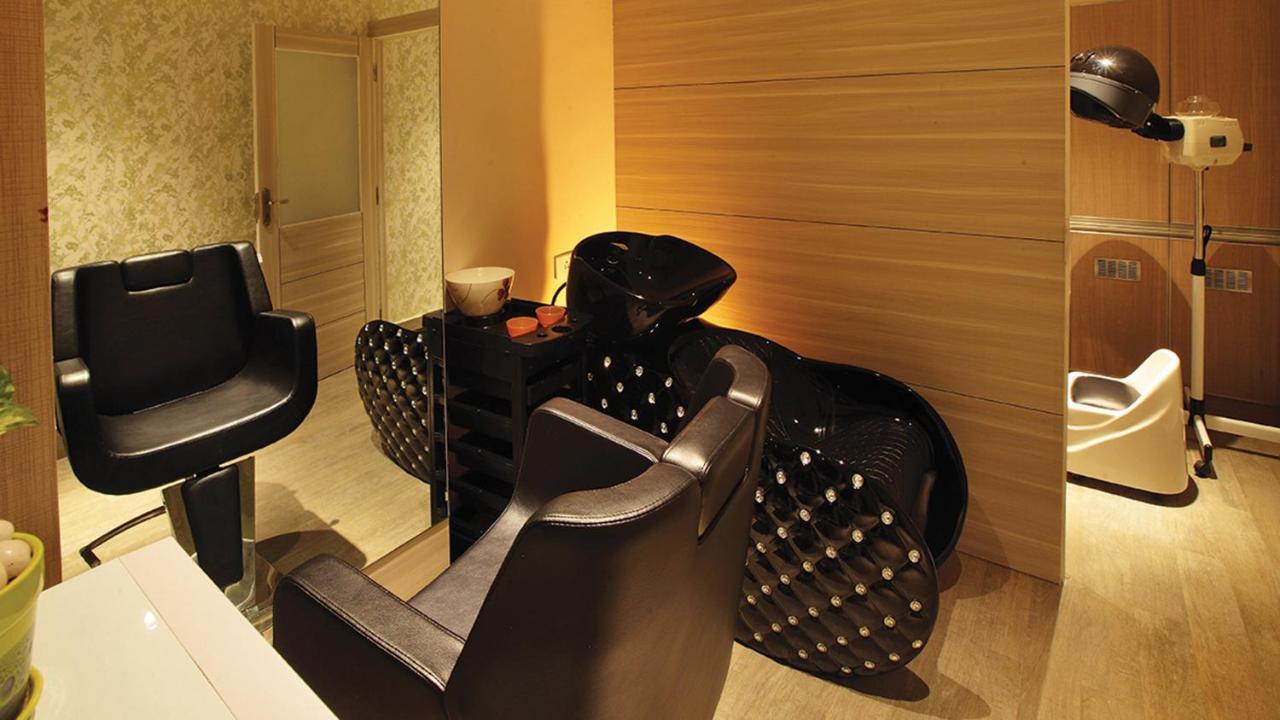 Le Maritime, Kochi By Westbridge Hotel Exterior photo